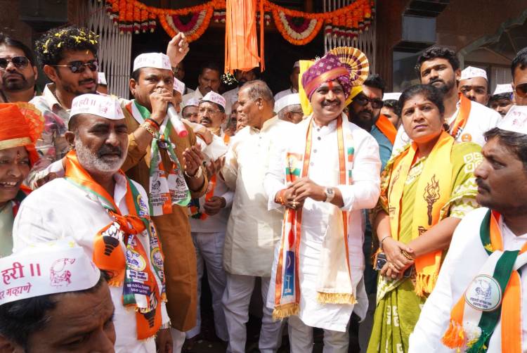 अजित गव्हाणे यांच्या प्रचाराला नागरिकांची गर्दी; विरोधकांना भरली धडकी